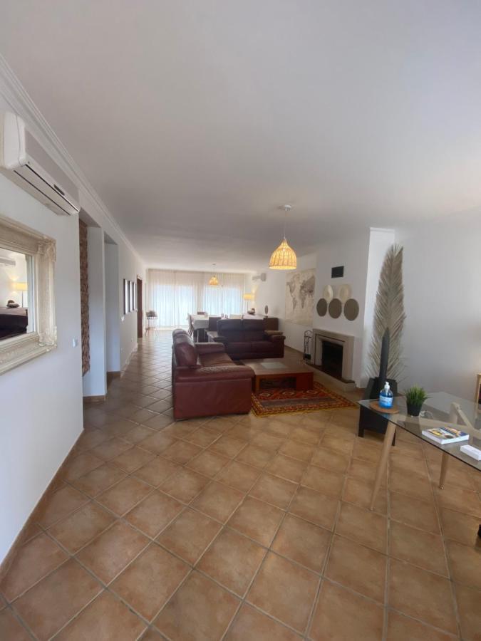 Aloha Burgau Guesthouse Esterno foto
